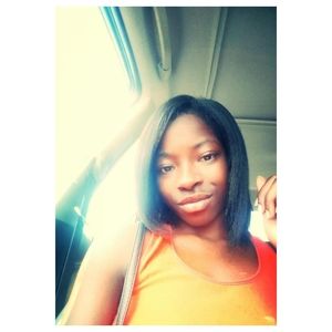 Meet your Posher, Roxanne